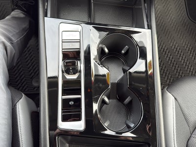 2024 Volkswagen Atlas 2.0T Peak Edition SEL