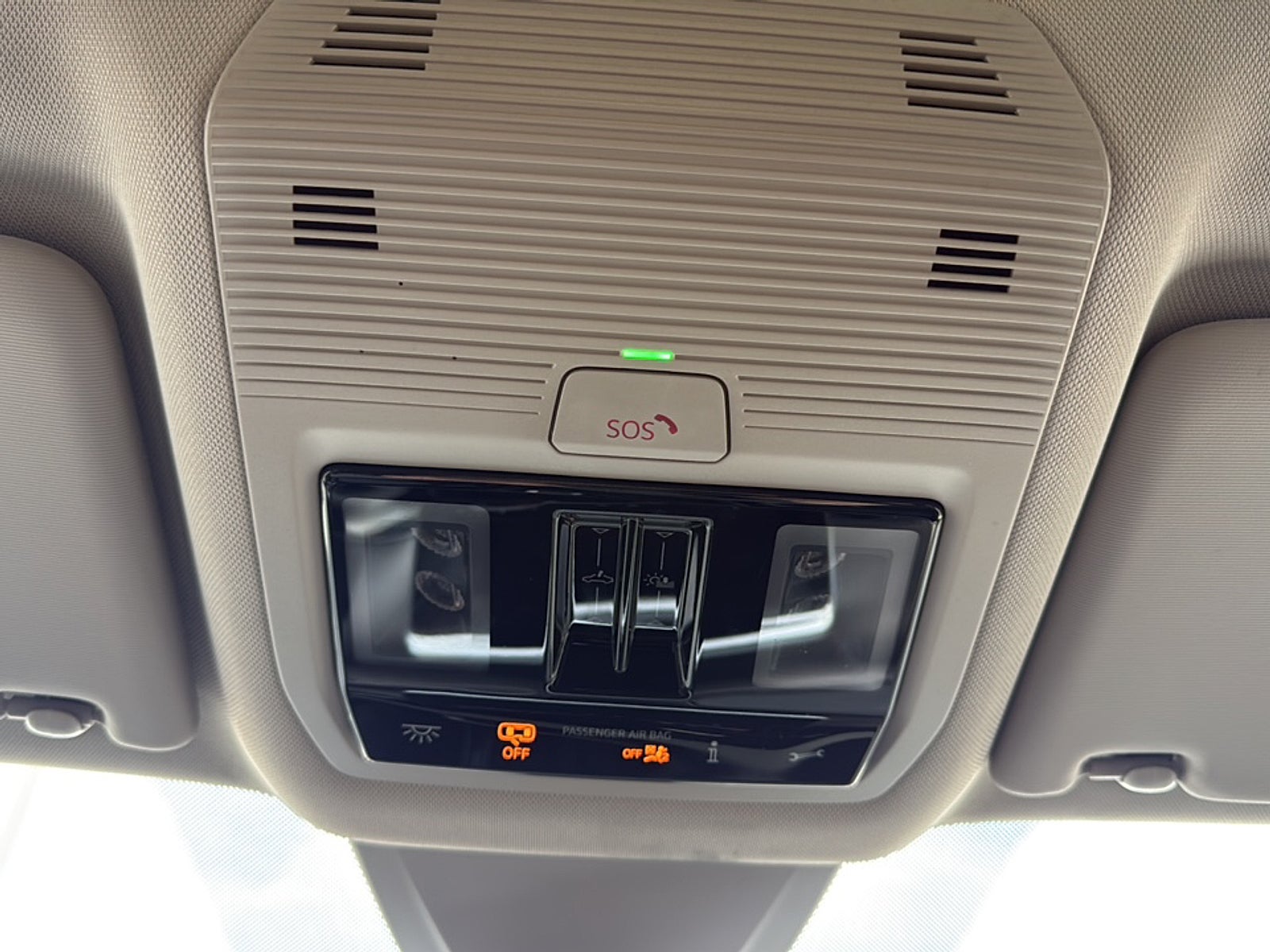 2024 Volkswagen Atlas 2.0T Peak Edition SEL