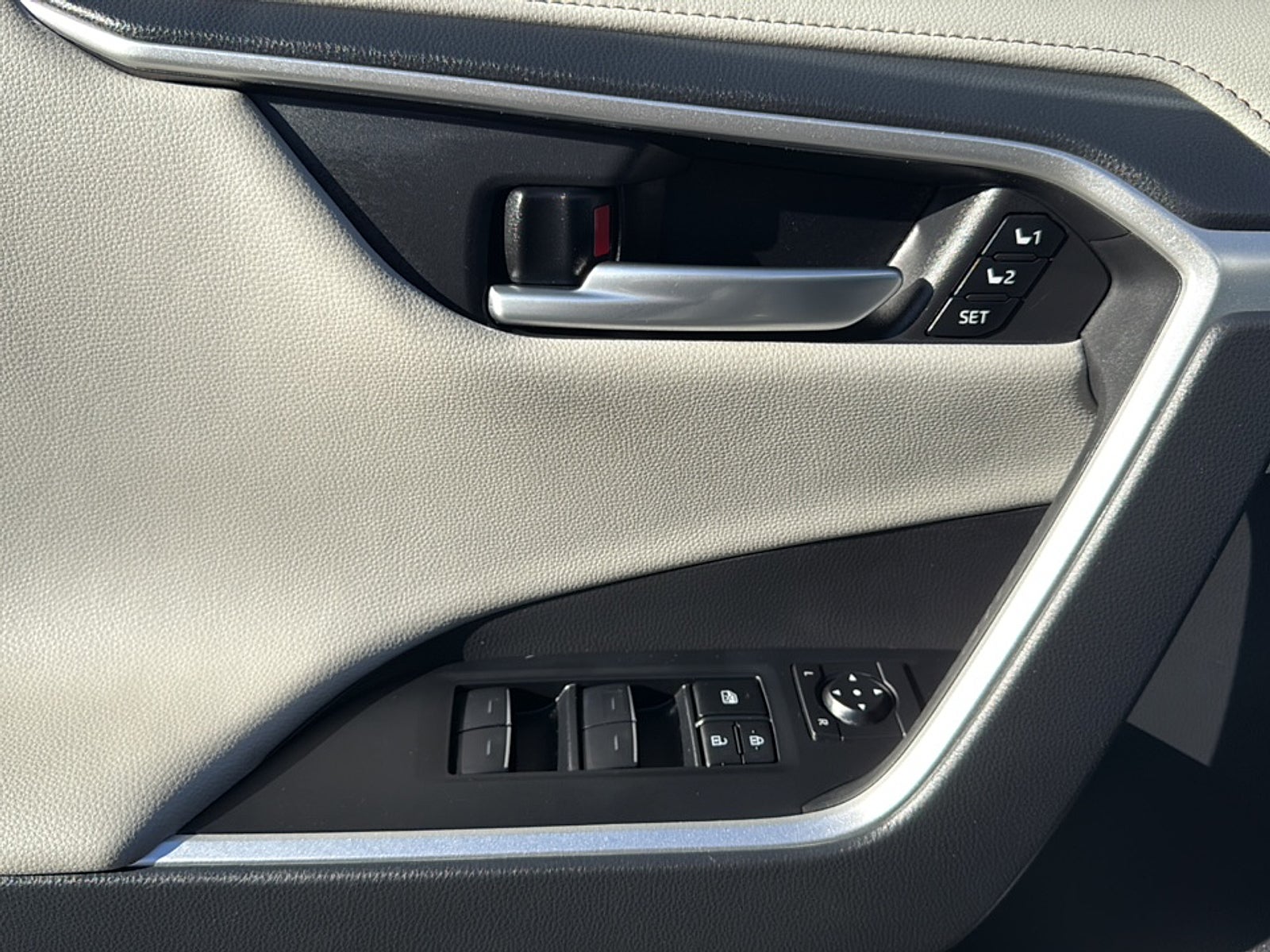 2023 Toyota RAV4 Limited