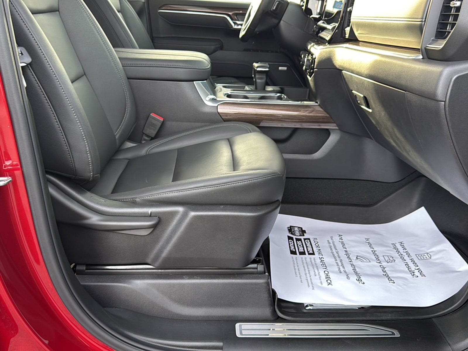 2025 Chevrolet Silverado 1500 4WD Crew Cab Short Bed RST