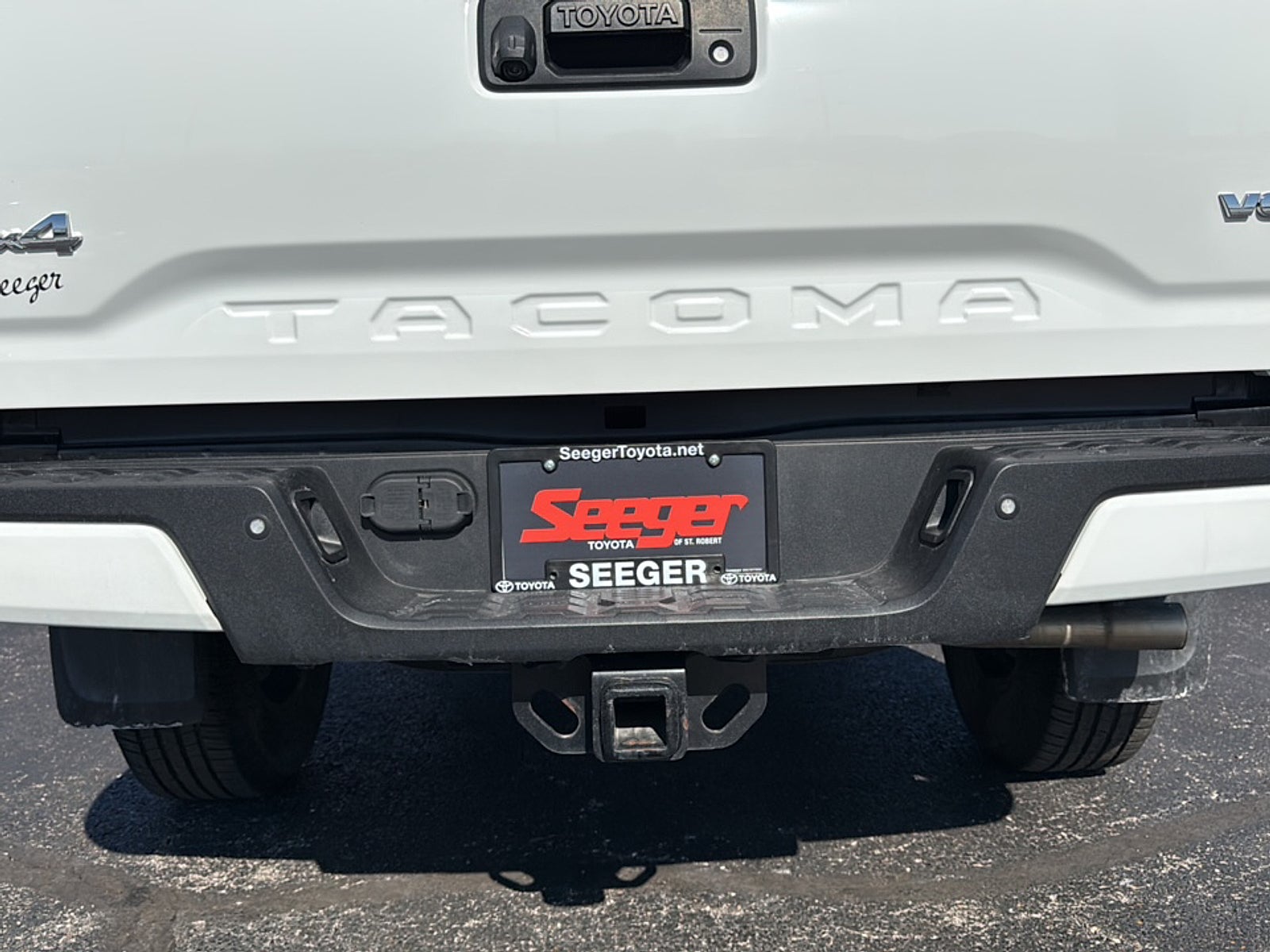 2023 Toyota Tacoma SR5 V6