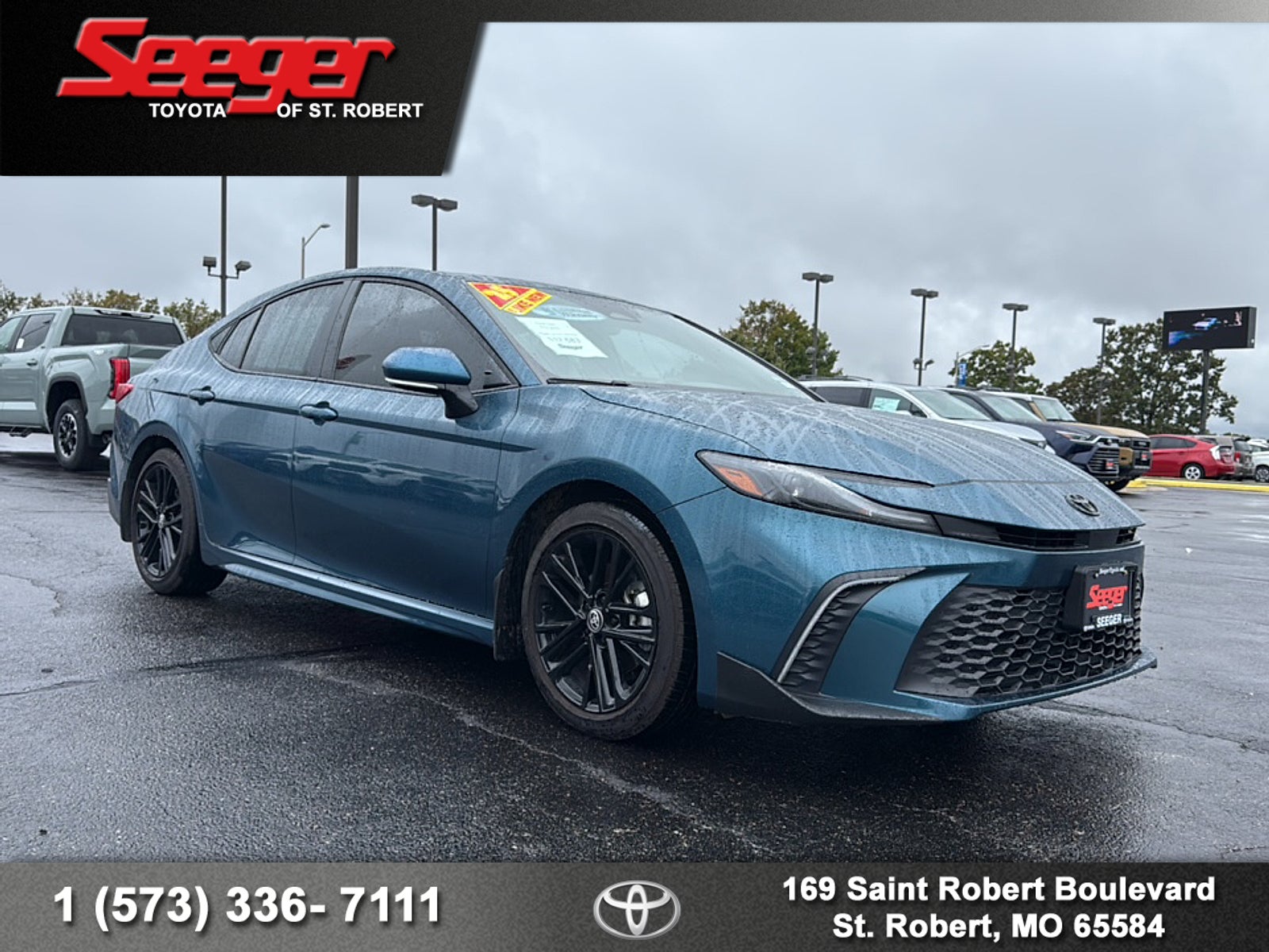 2025 Toyota Camry SE