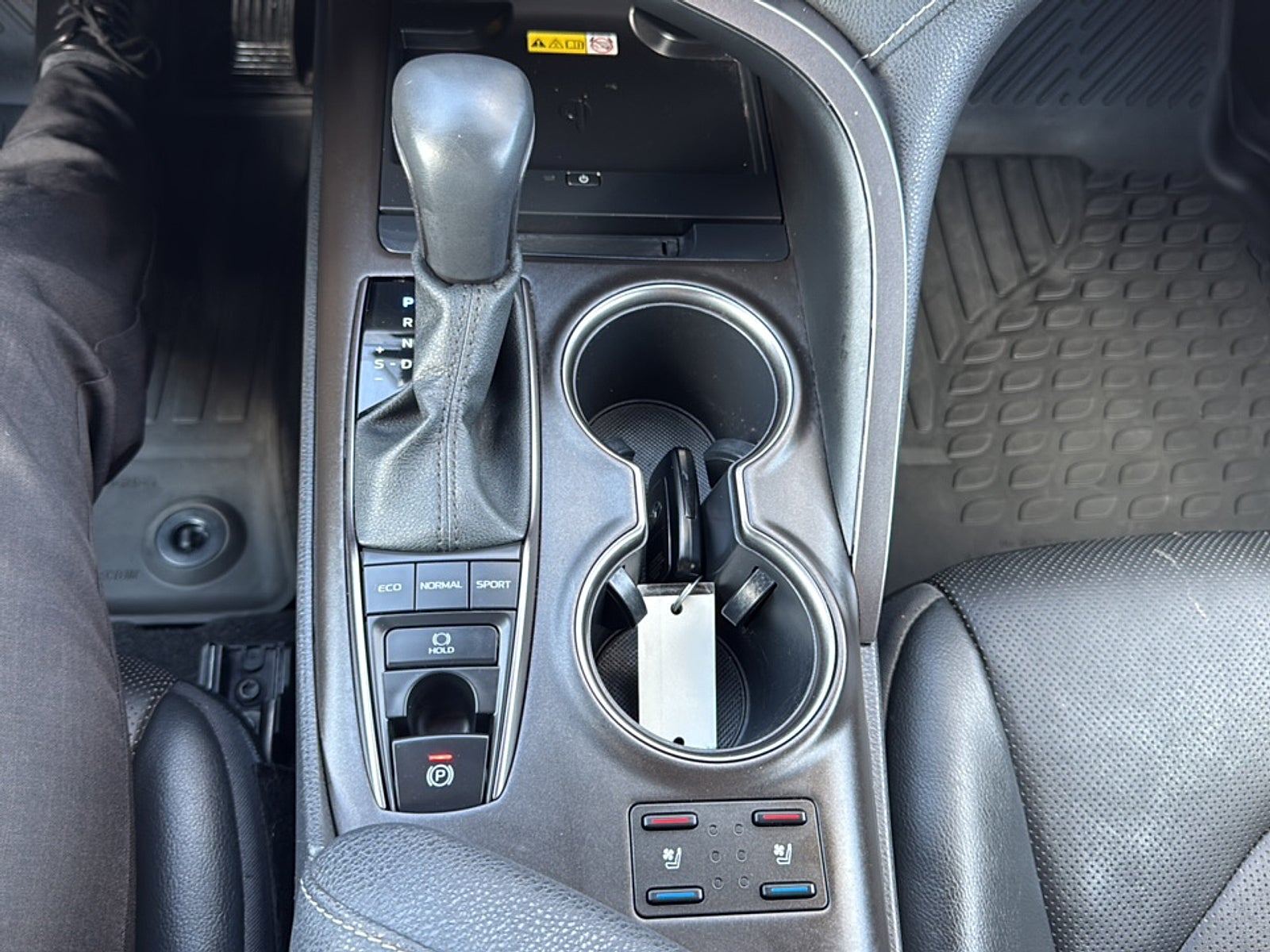 2023 Toyota Camry XSE AWD