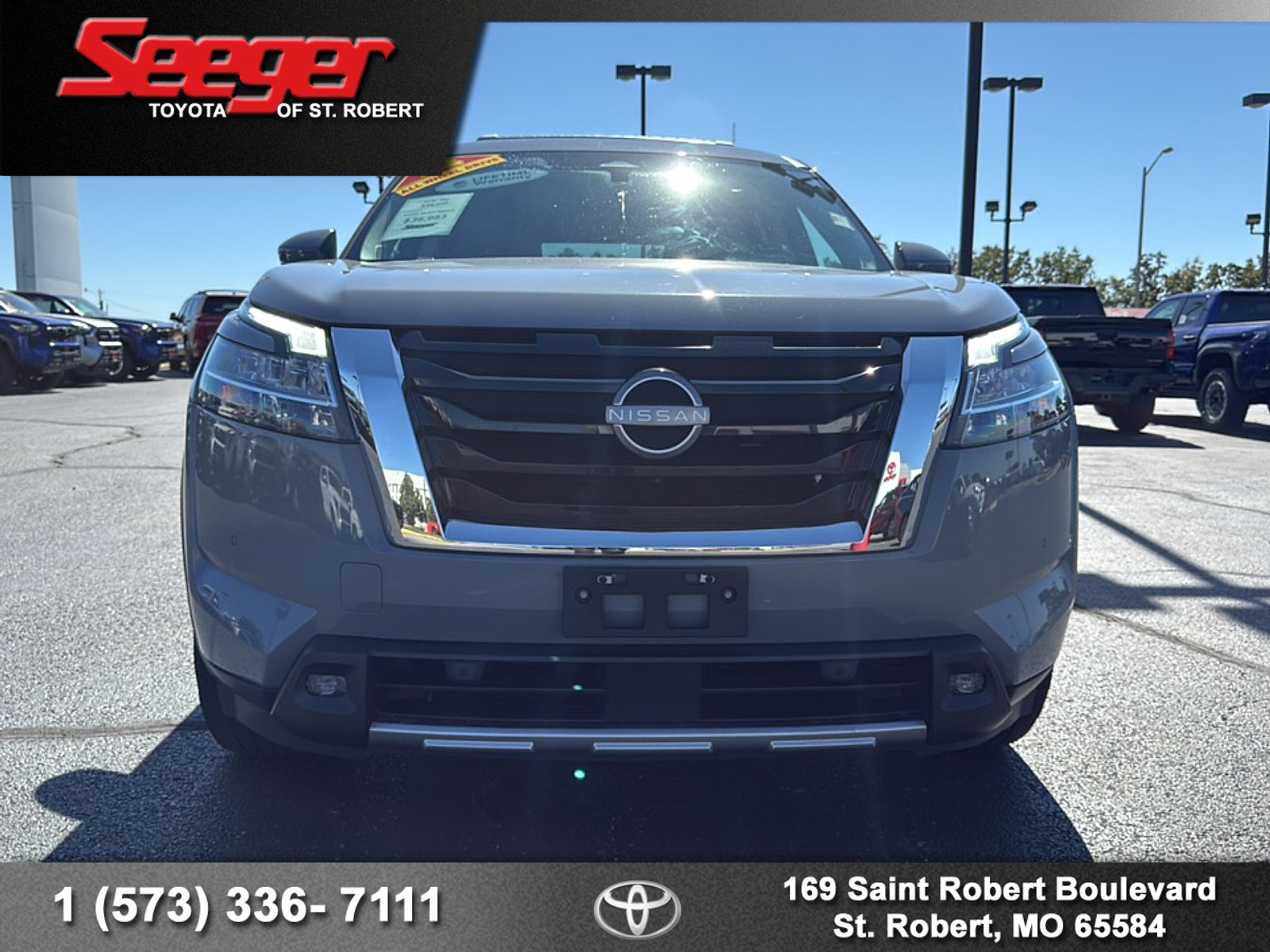 2022 Nissan Pathfinder Platinum