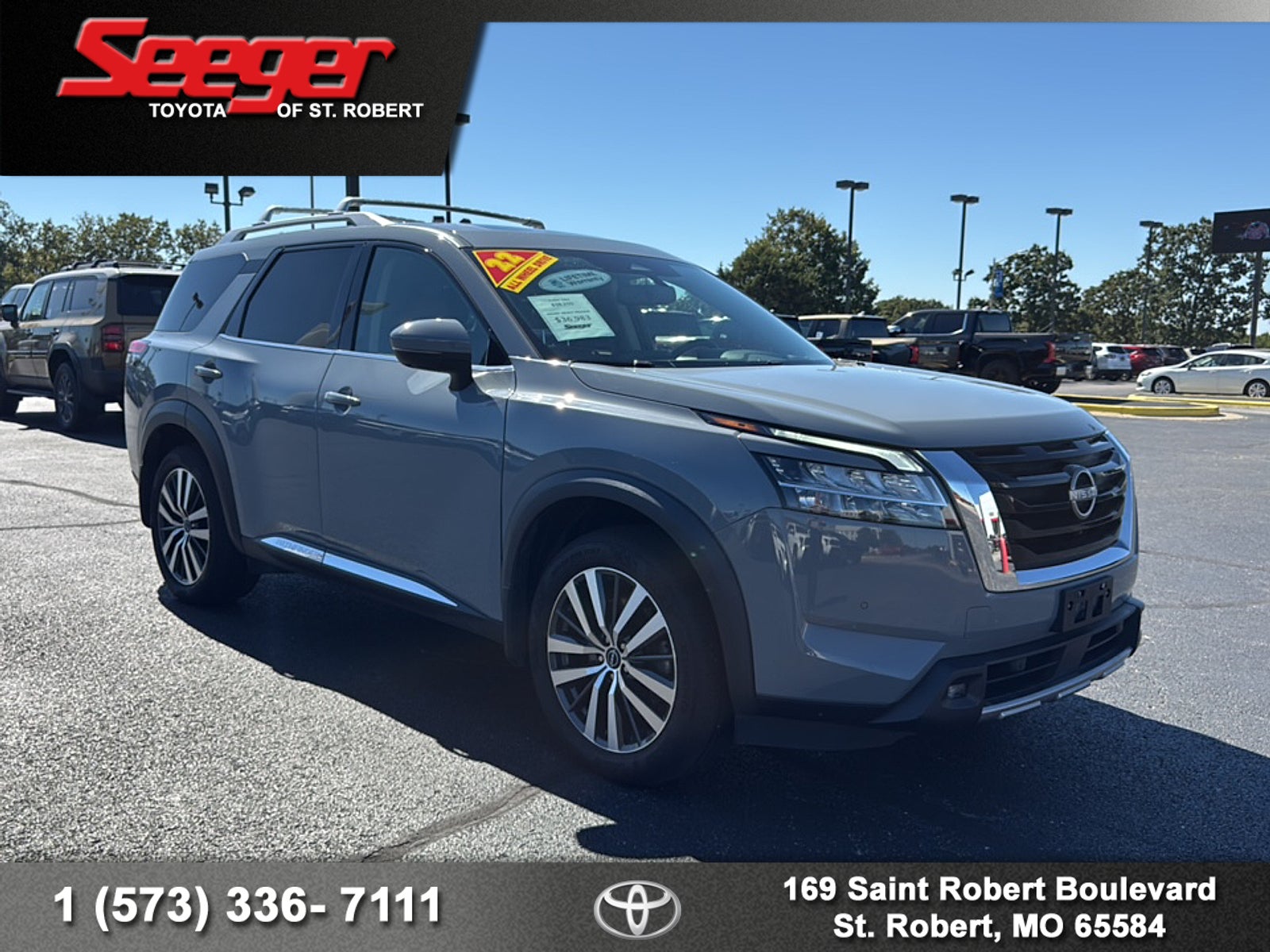 2022 Nissan Pathfinder Platinum