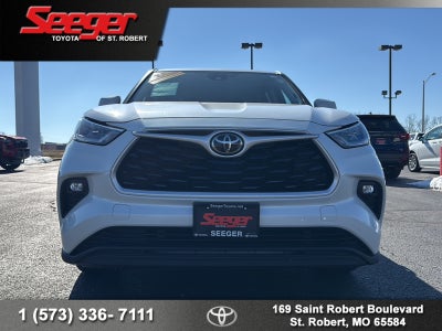 2020 Toyota Highlander LE