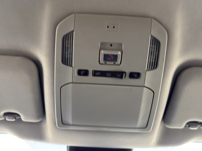 2020 Toyota Highlander LE