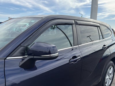 2023 Toyota Highlander LE