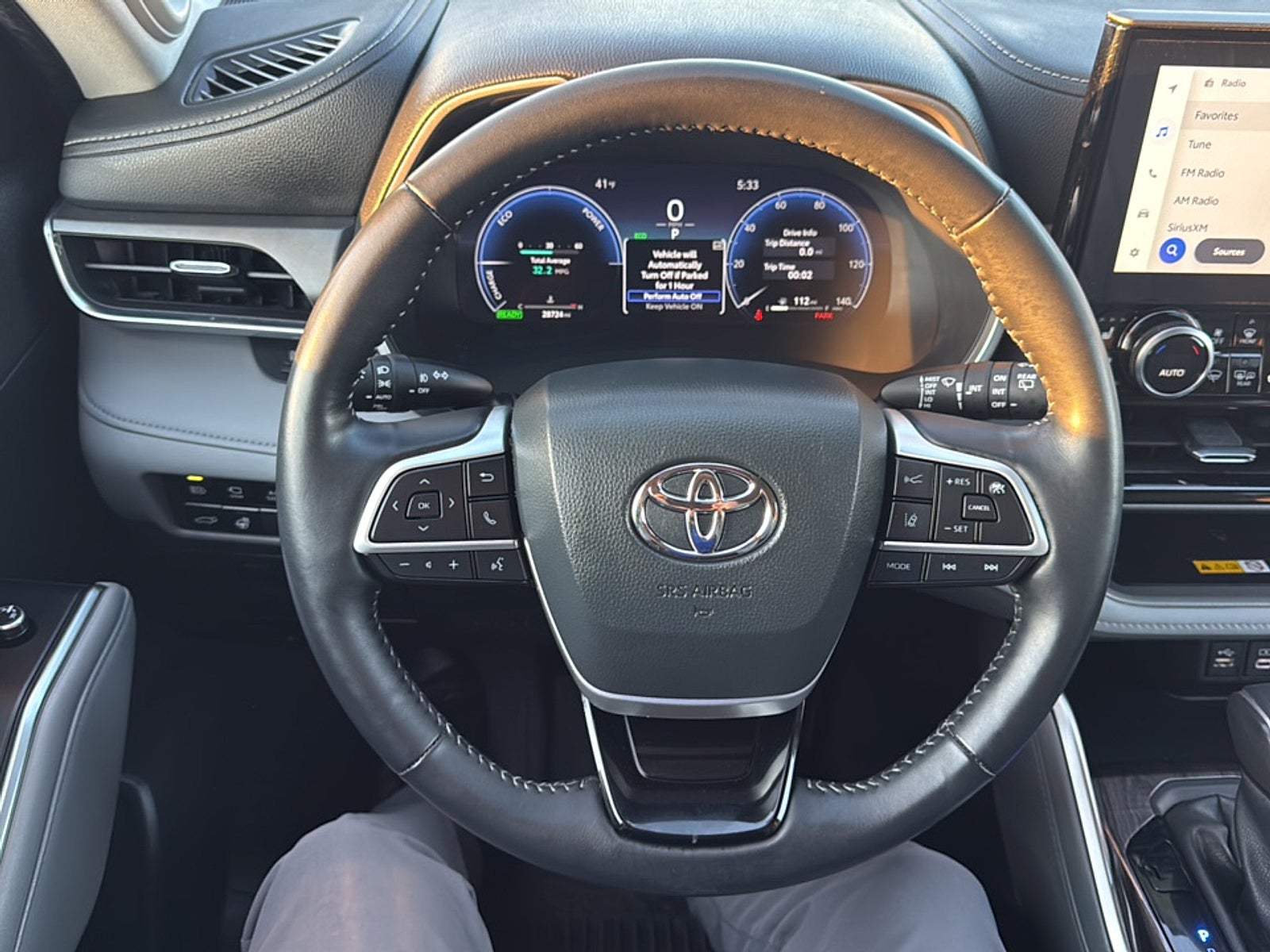 2024 Toyota Highlander Hybrid Limited