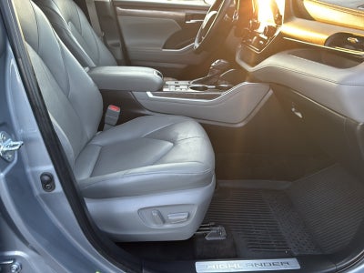 2024 Toyota Highlander Hybrid Limited