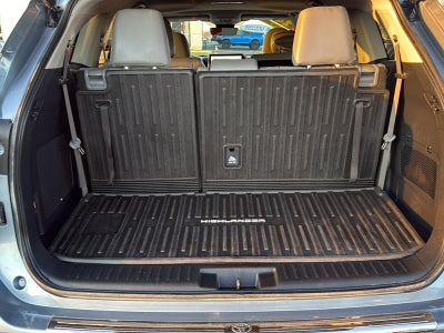 2024 Toyota Highlander Hybrid Limited