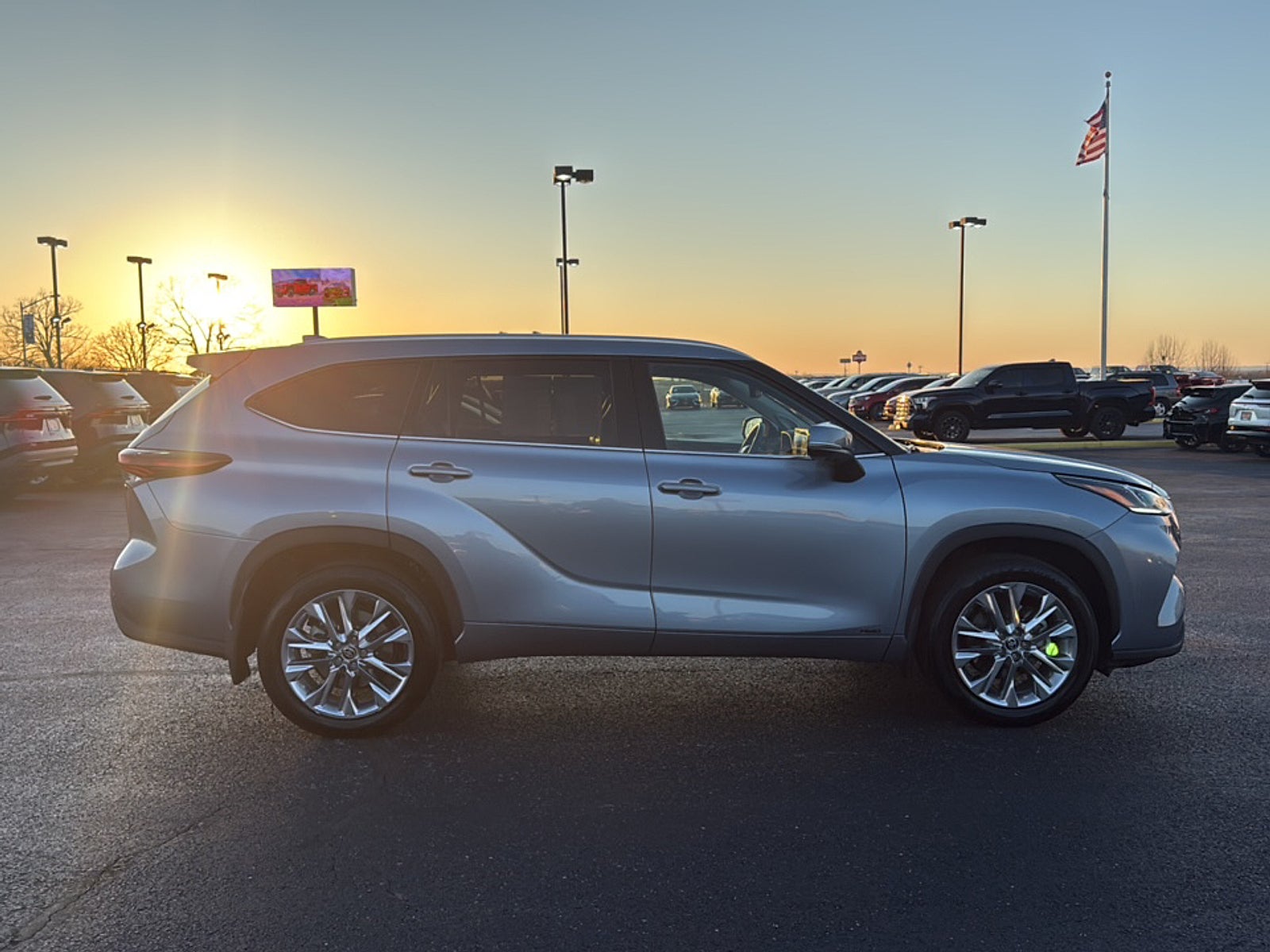 2024 Toyota Highlander Hybrid Limited