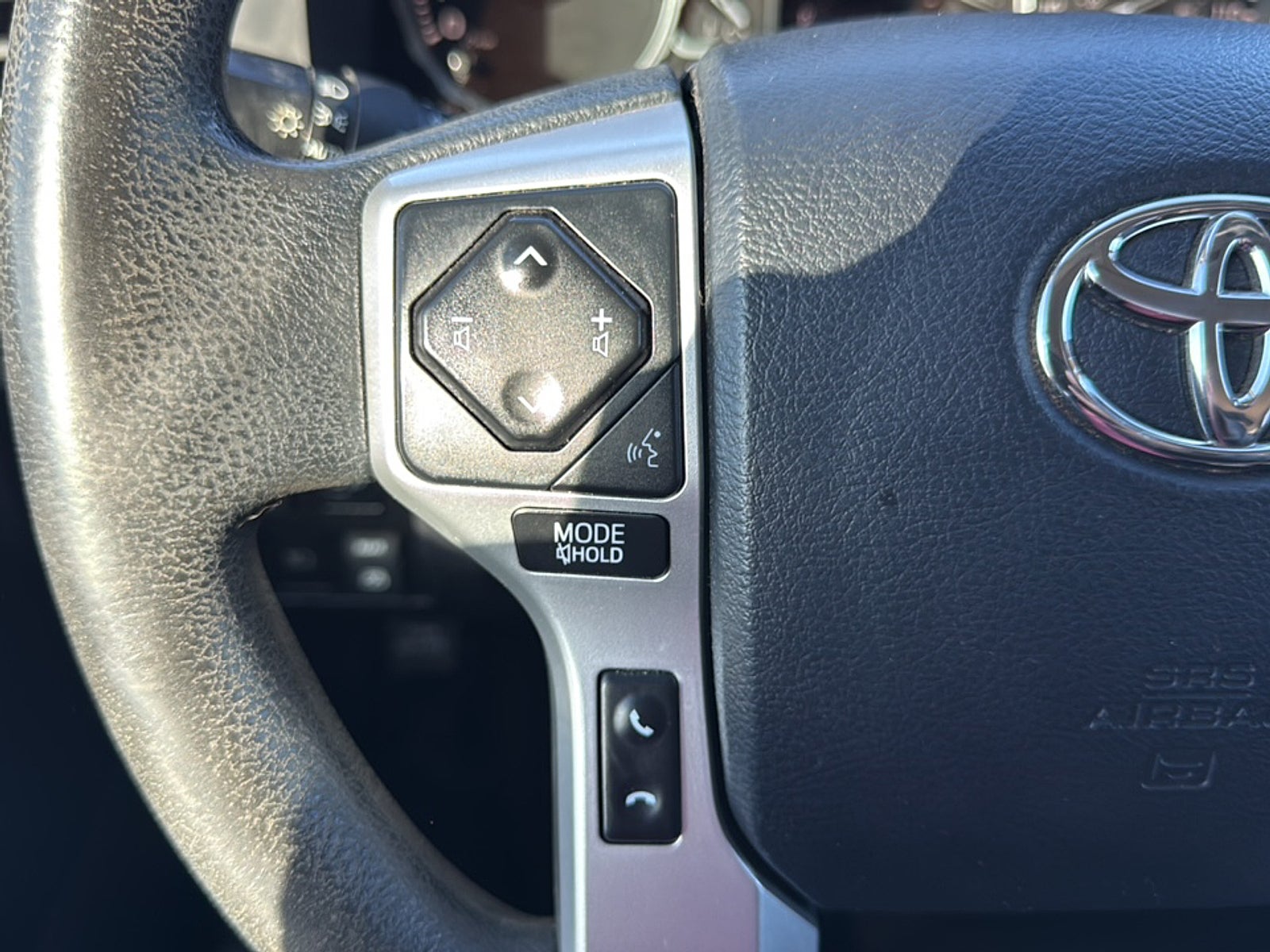 2018 Toyota Tundra SR5 5.7L V8