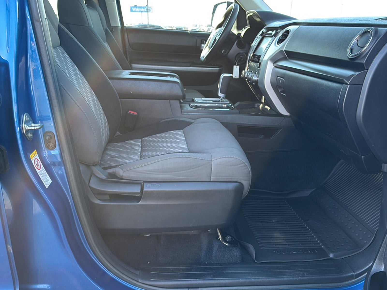 2018 Toyota Tundra SR5 5.7L V8