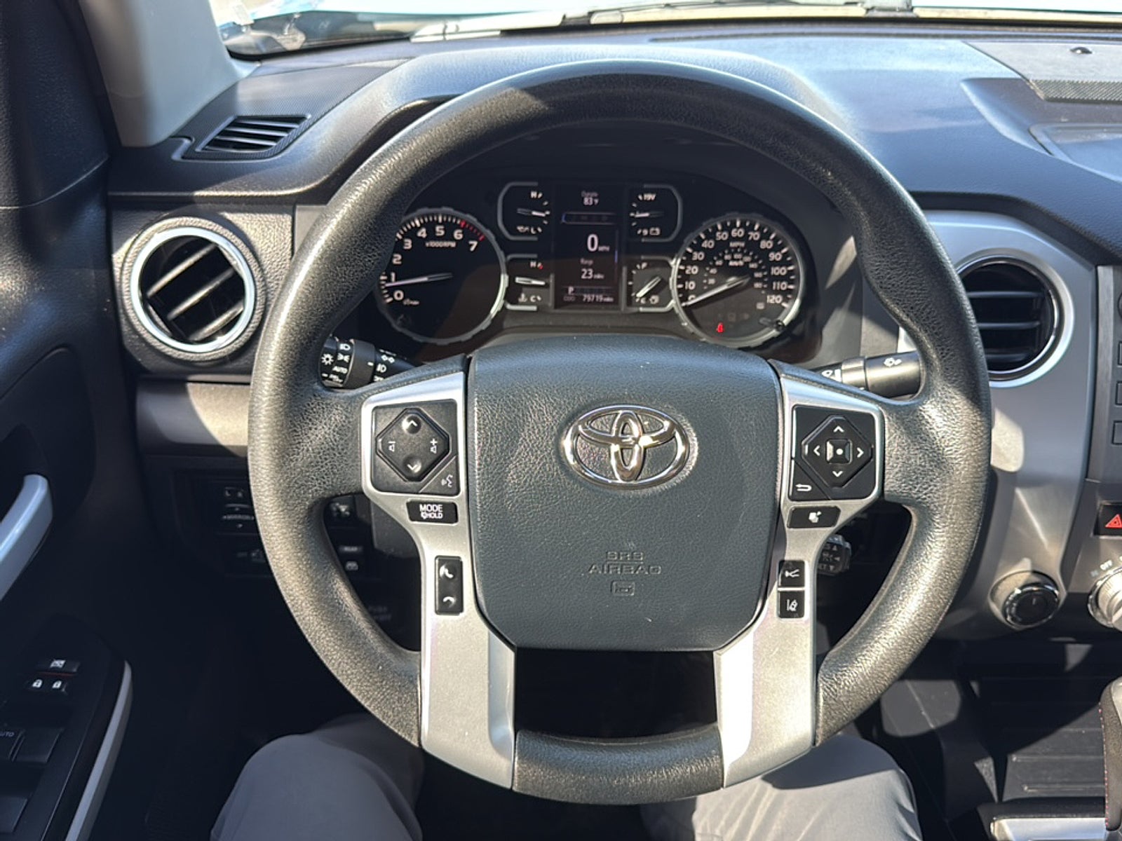 2019 Toyota Tundra SR5 5.7L V8