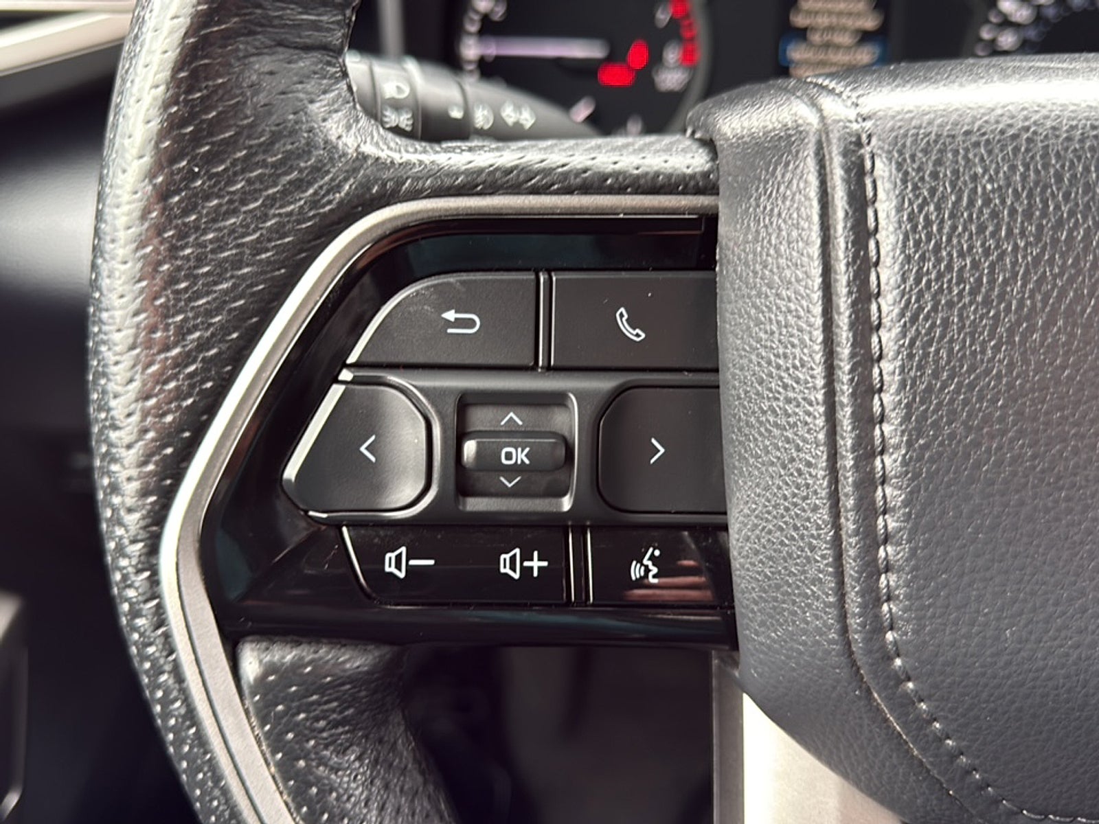 2022 Toyota Tundra 4WD SR5