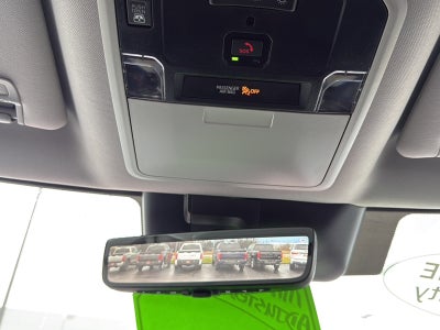 2022 Toyota Tundra 4WD SR5