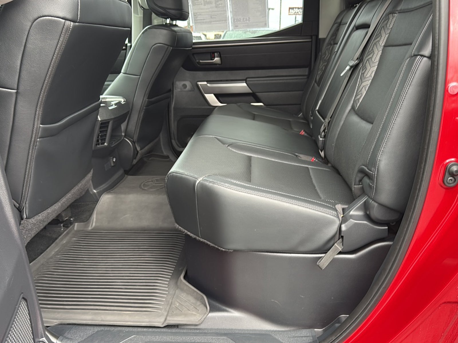 2022 Toyota Tundra 4WD SR5