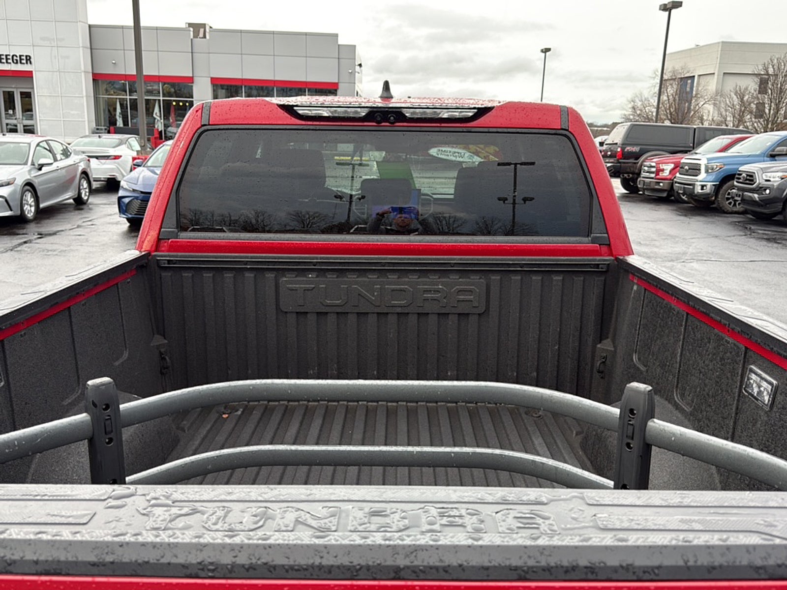 2022 Toyota Tundra 4WD SR5