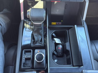 2025 Toyota Tundra 4WD Platinum