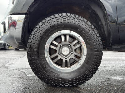 2016 Toyota Tundra SR5 5.7L V8