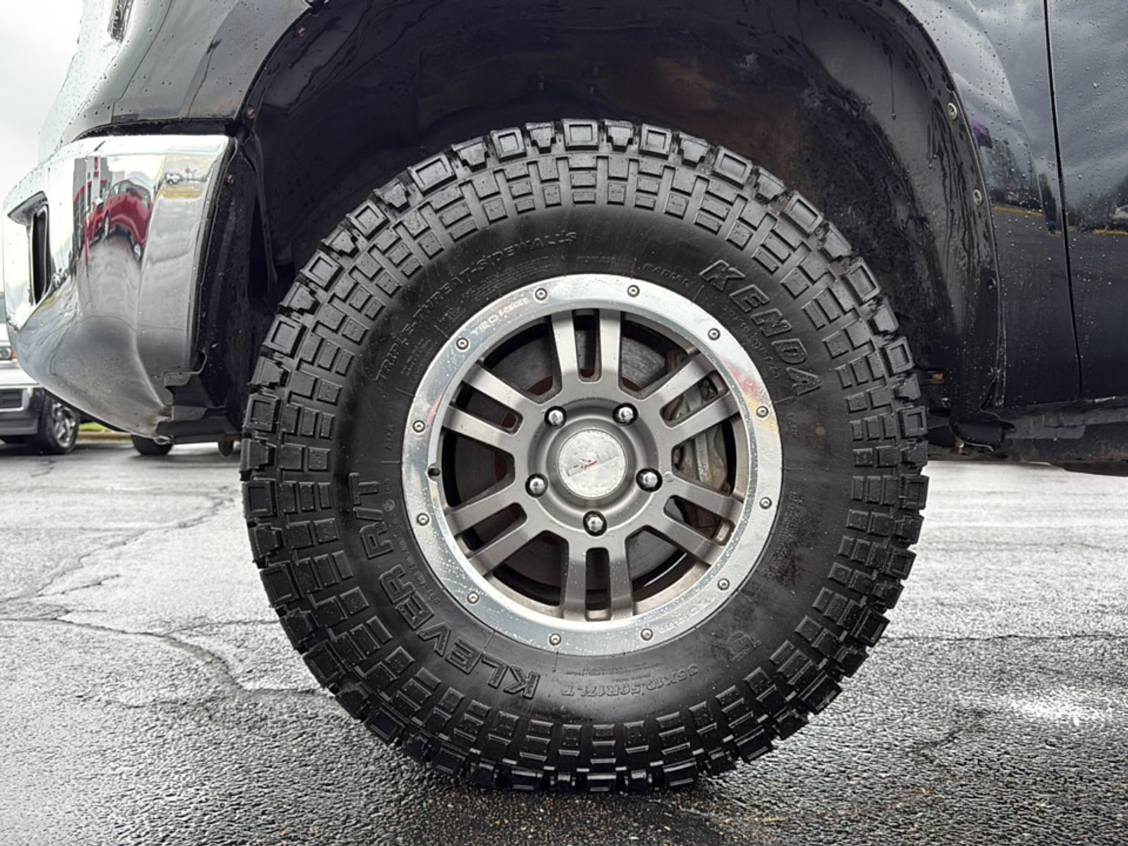 2016 Toyota Tundra SR5 5.7L V8