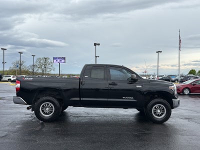 2016 Toyota Tundra SR5 5.7L V8