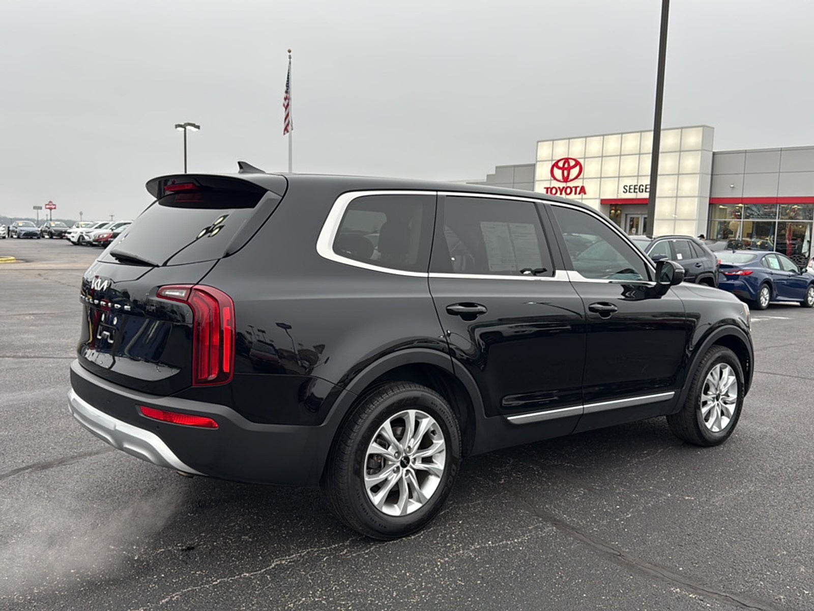 2022 Kia Telluride LX