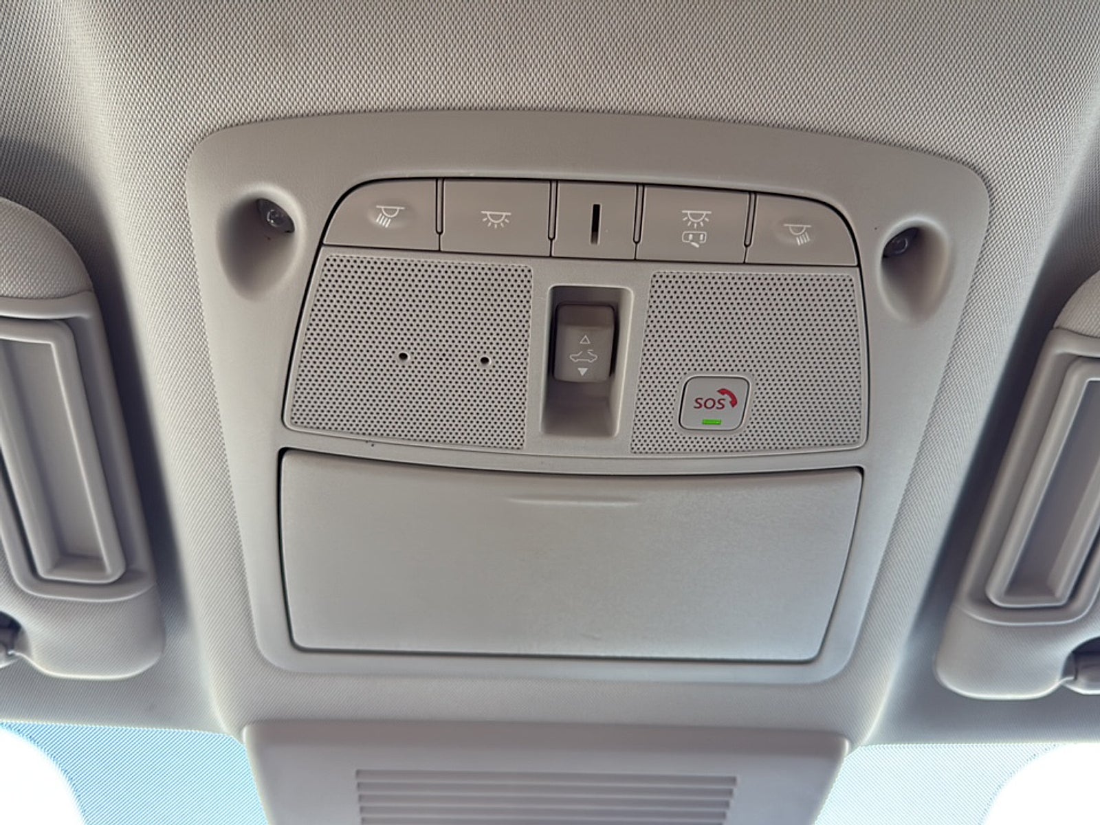 2023 INFINITI QX80 LUXE