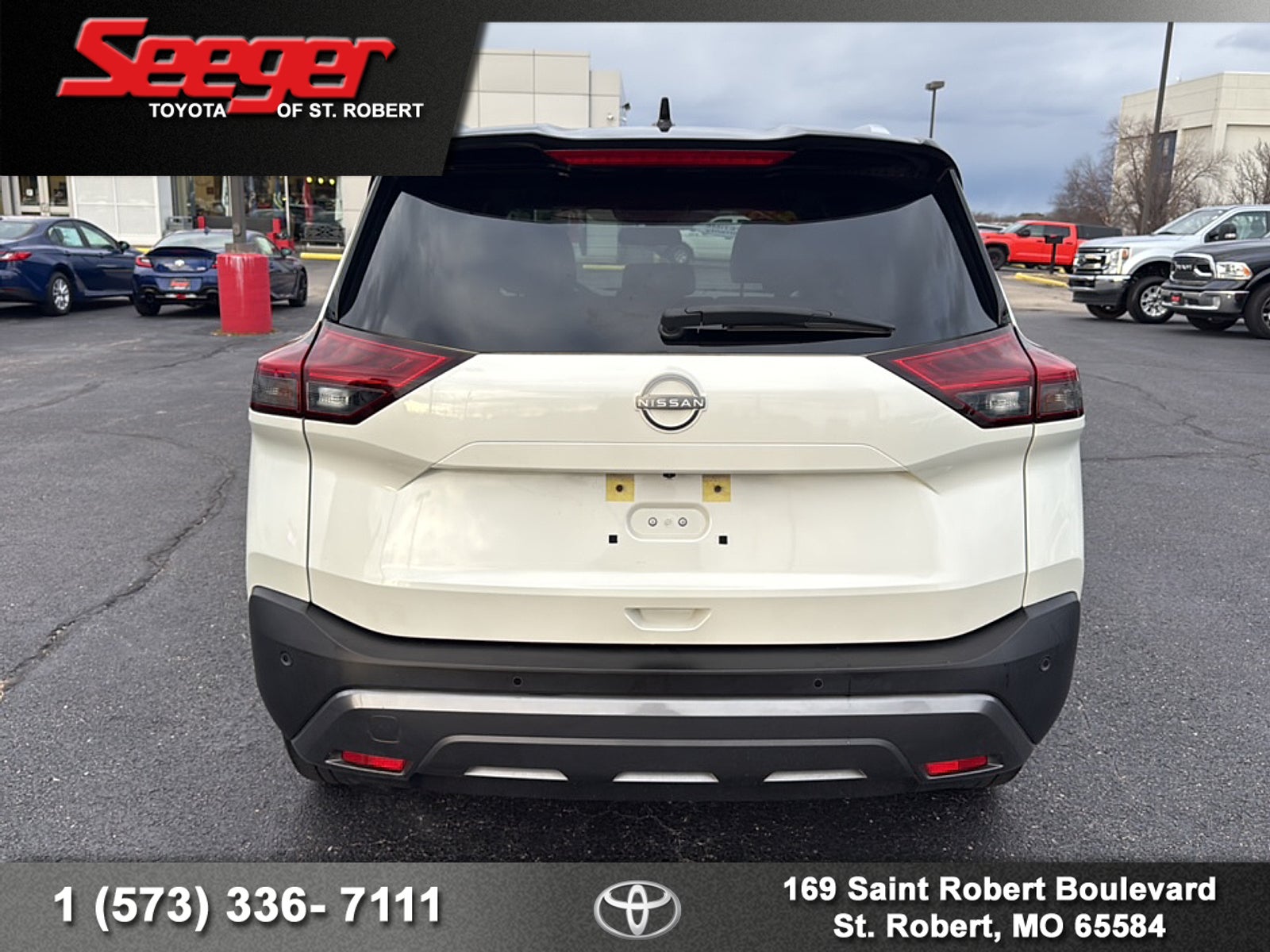 2022 Nissan Rogue SL