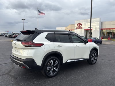 2022 Nissan Rogue SL