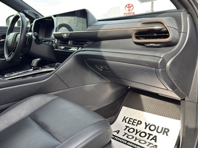 2024 Toyota Crown Platinum