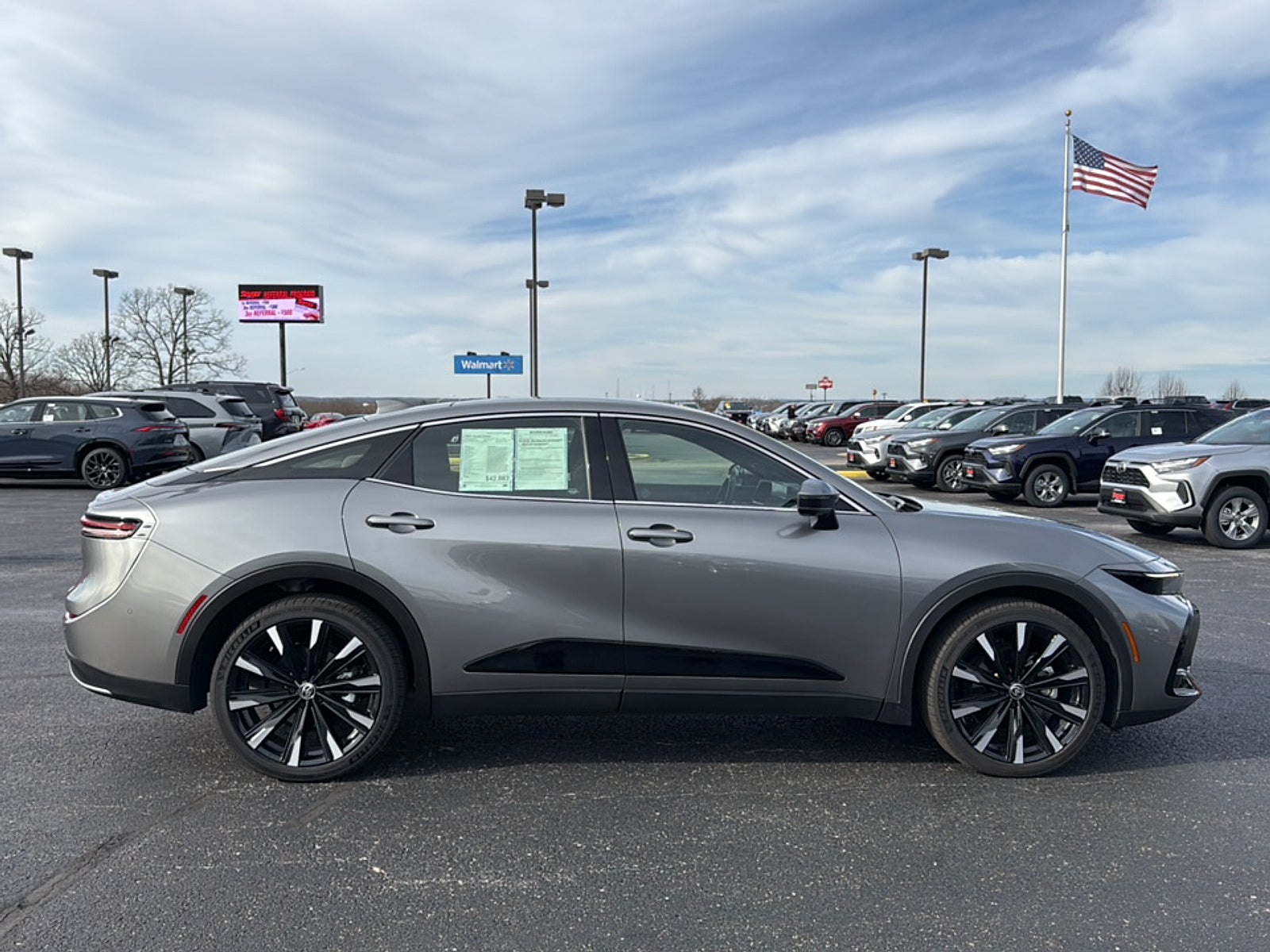 2024 Toyota Crown Platinum