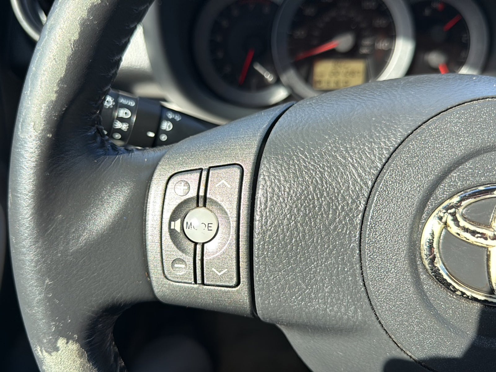 2010 Toyota RAV4 Limited V6