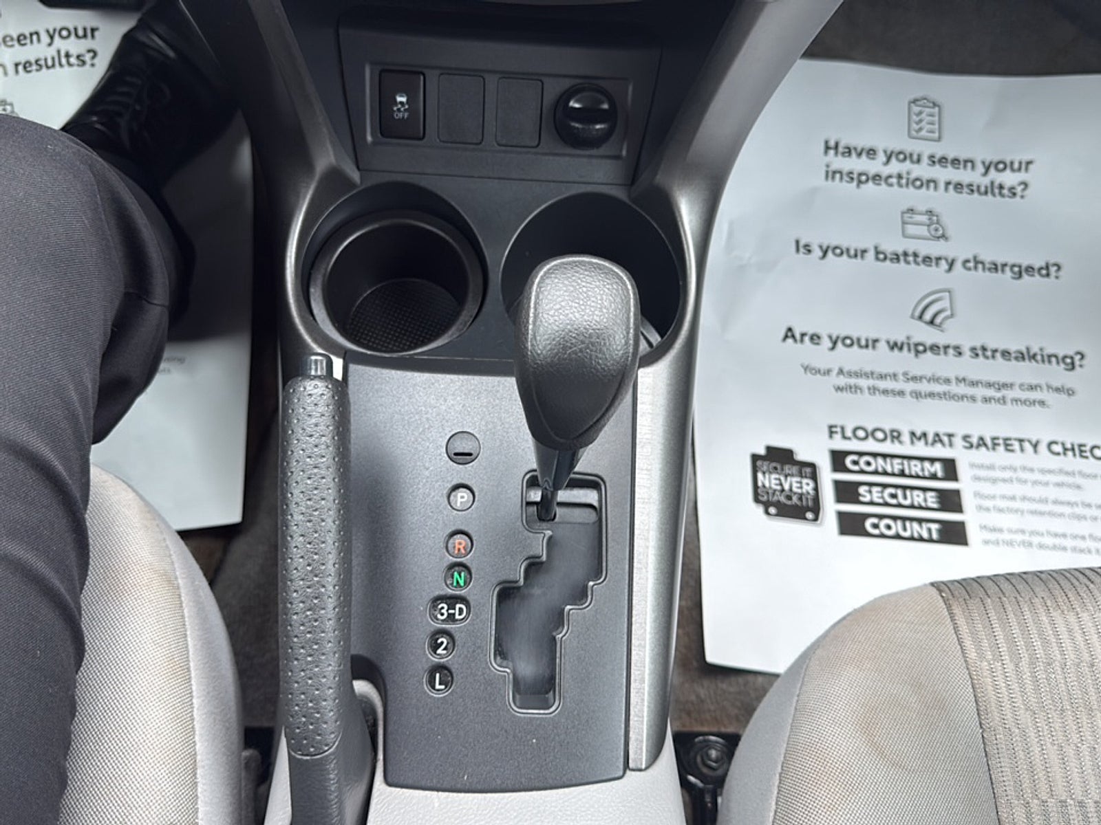 2010 Toyota RAV4 FWD 4dr 4-cyl 4-Spd AT (Natl)