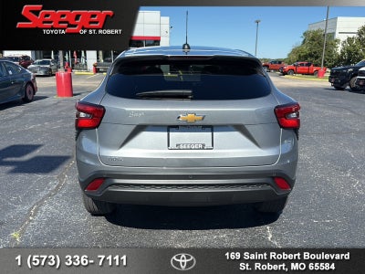 2025 Chevrolet Trax LS