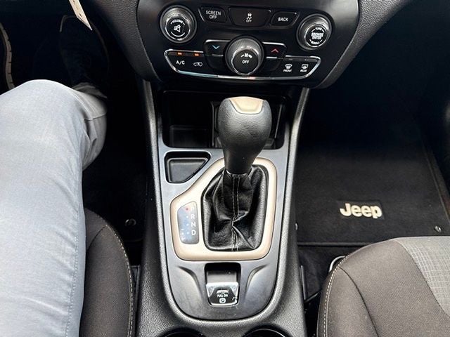 2017 Jeep Cherokee Latitude