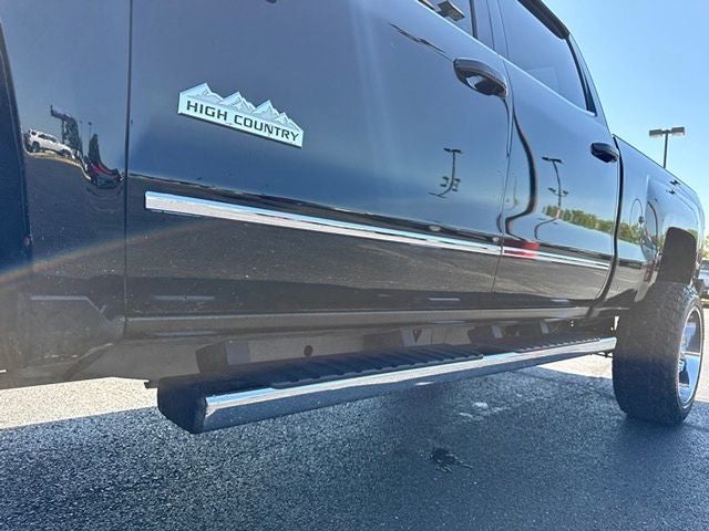 2017 Chevrolet Silverado High Country