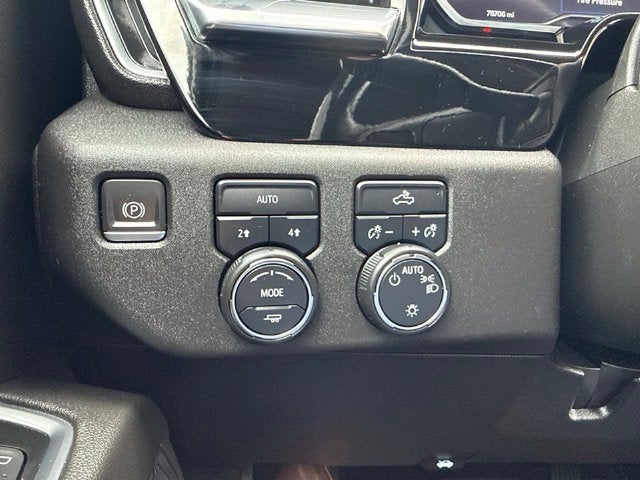 2022 Chevrolet Silverado 1500 LT LT1