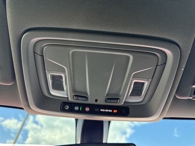 2022 Chevrolet Silverado LTD Custom