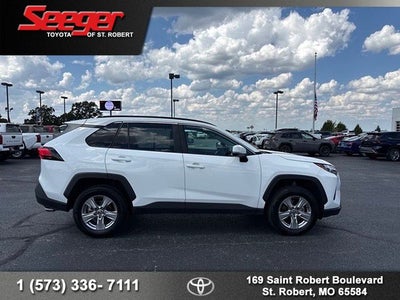 2025 Toyota RAV4 XLE