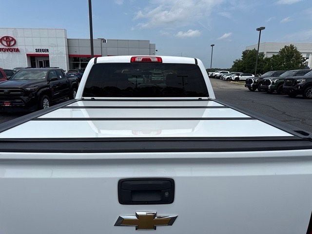 2017 Chevrolet Silverado 1500 LT LT1