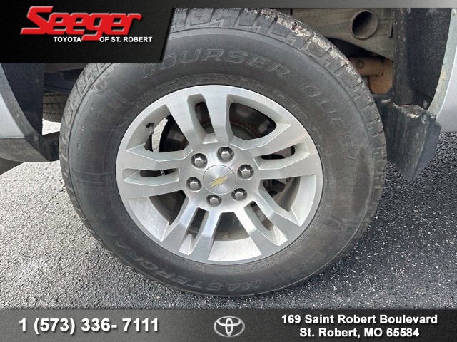 Used 2017 Chevrolet Silverado 1500 LT with VIN 3GCUKREC3HG197854 for sale in Saint Robert, MO