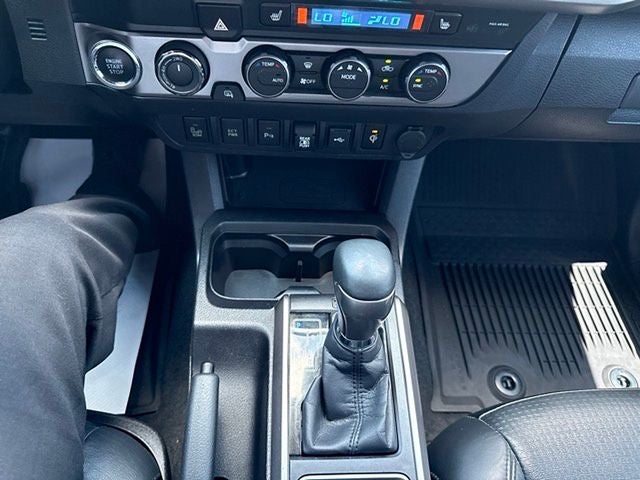 2021 Toyota Tacoma Limited V6