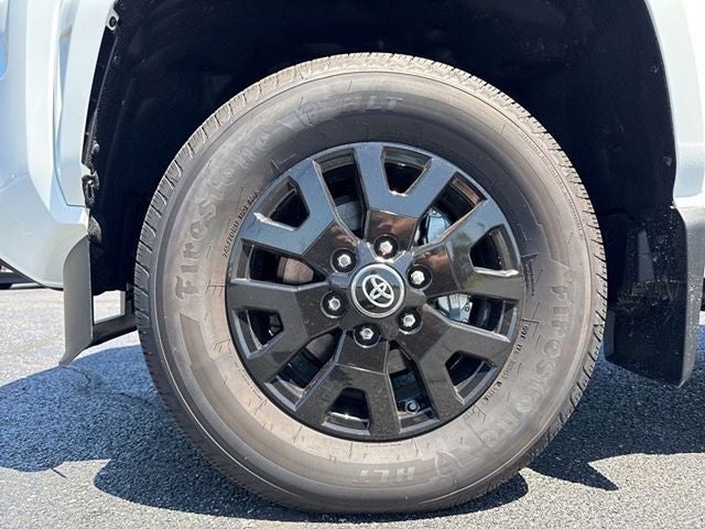 2026 Toyota Tacoma SR5 - Photo 11