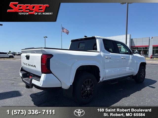 2026 Toyota Tacoma SR5 - Photo 6