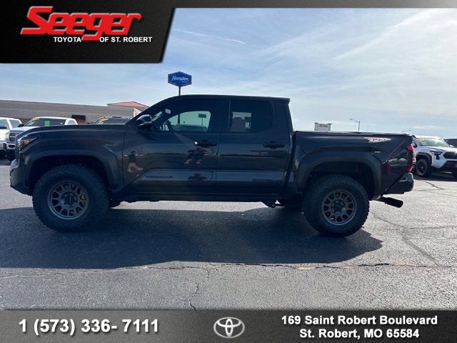 2025 Toyota Tacoma TRD Off-Road