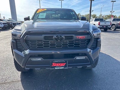 2025 Toyota Tacoma TRD Off-Road