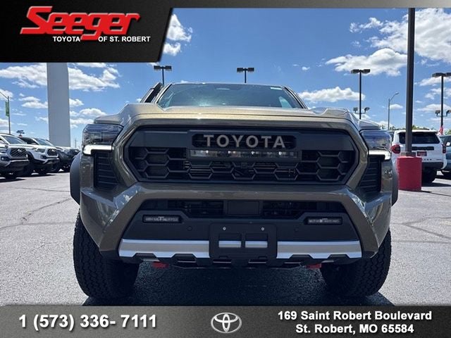 2026 Toyota Tacoma Hybrid Trailhunter