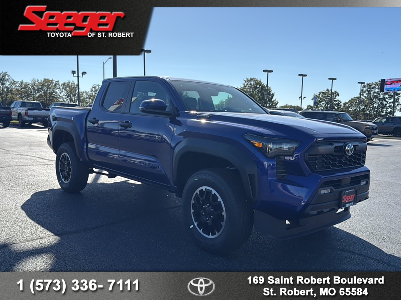 2025 Toyota Tacoma i-FORCE MAX TRD Off-Road i-FORCE MAX